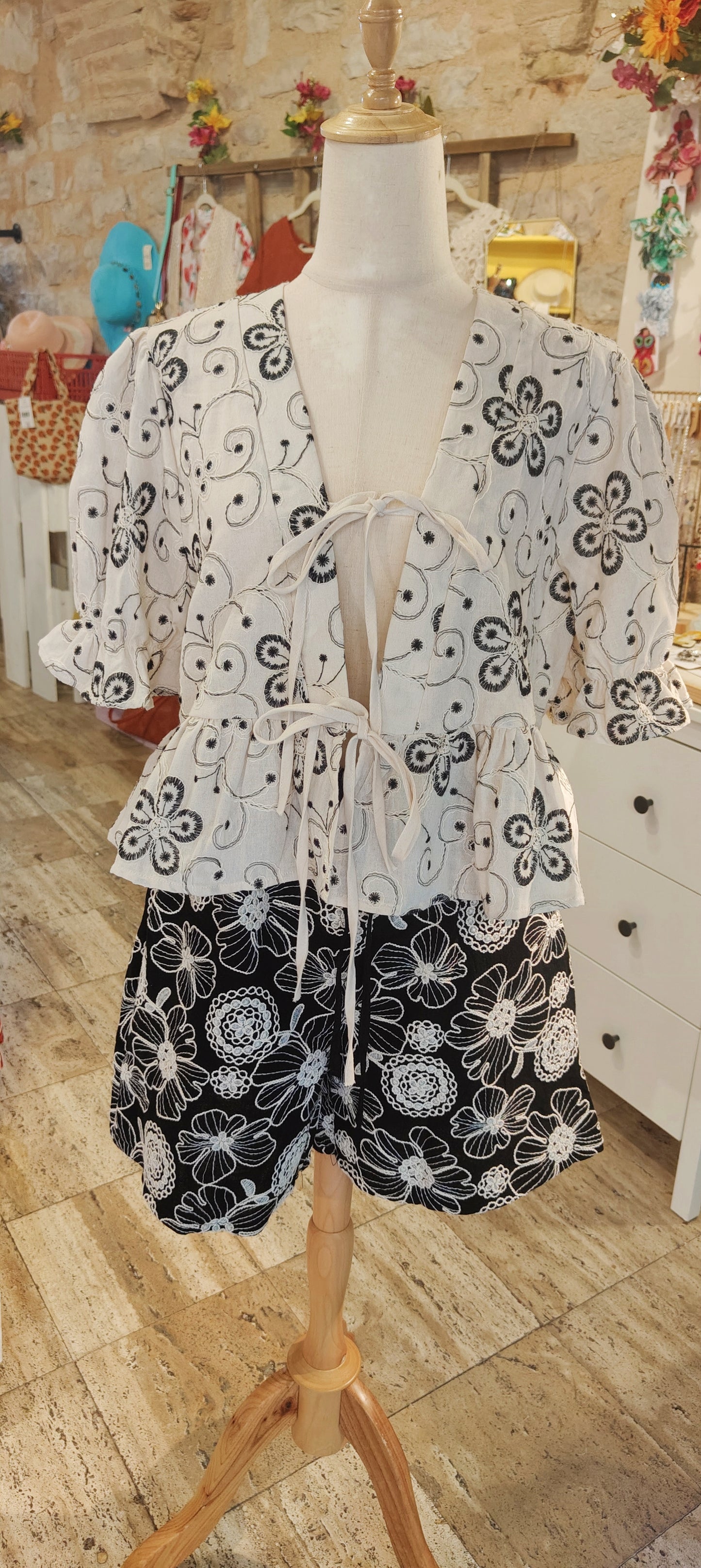 Camicia con laccetti cordino