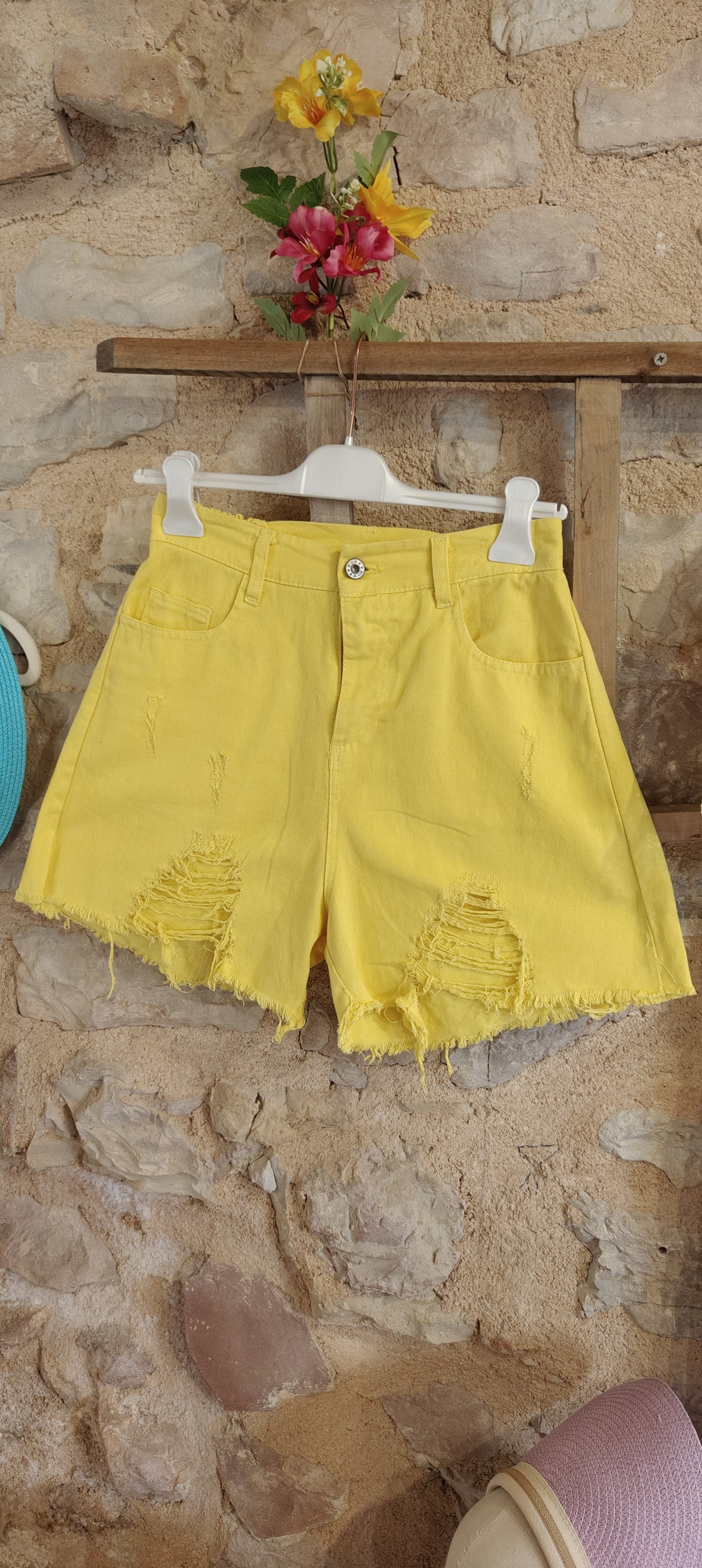Shorts gialli