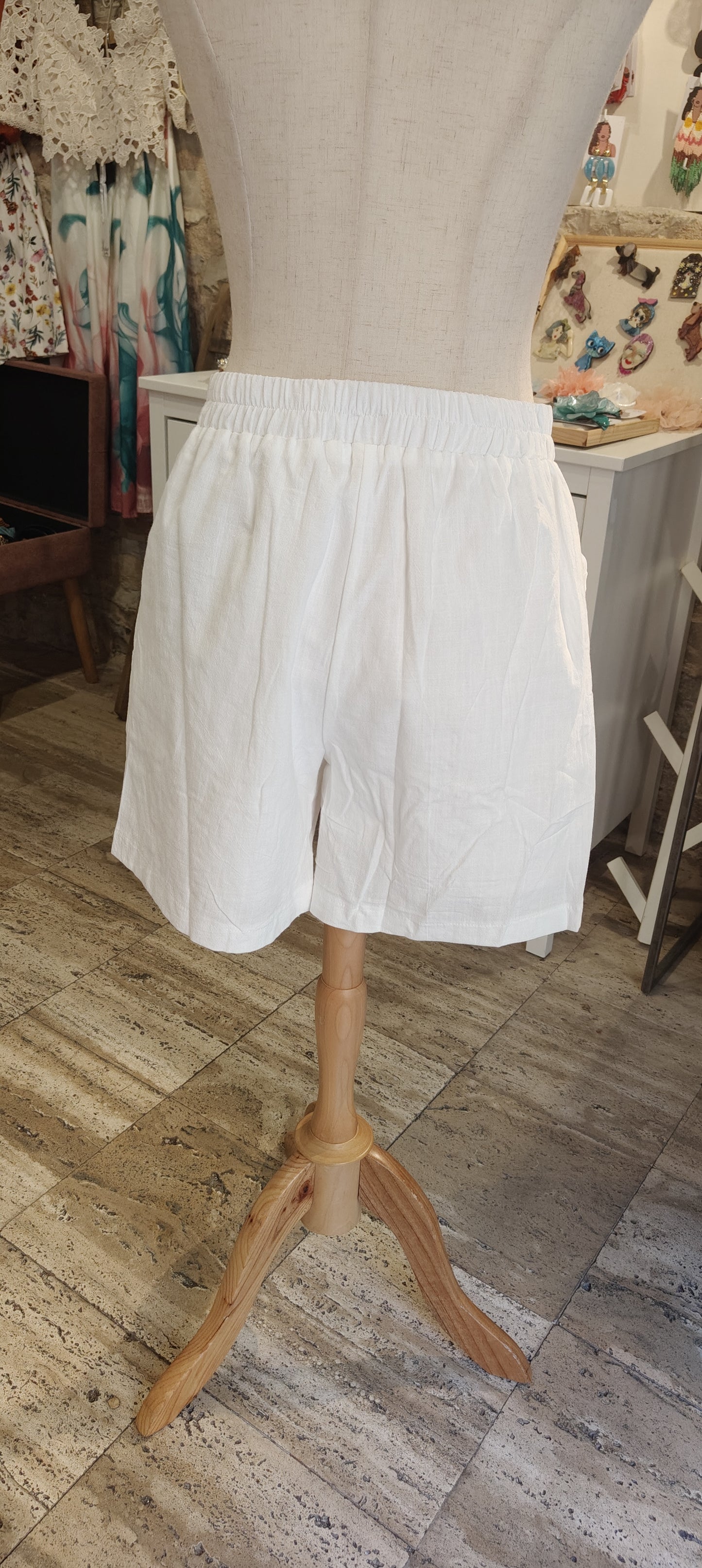 Short ricamato