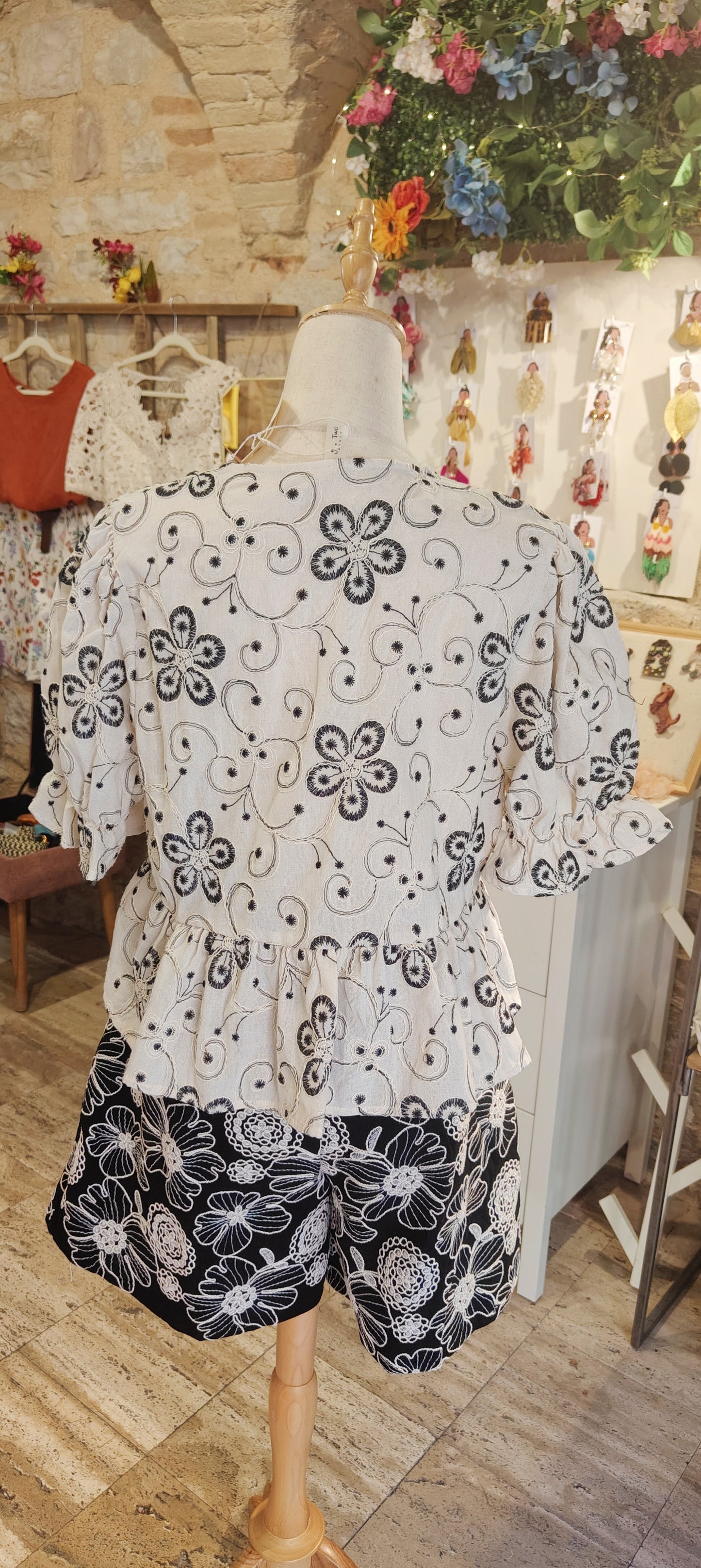 Camicia con laccetti cordino