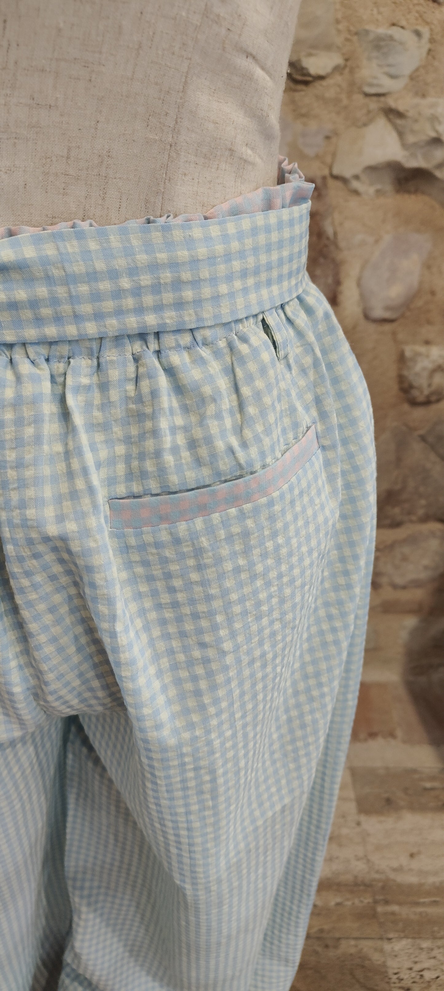 Pantaloni vichy