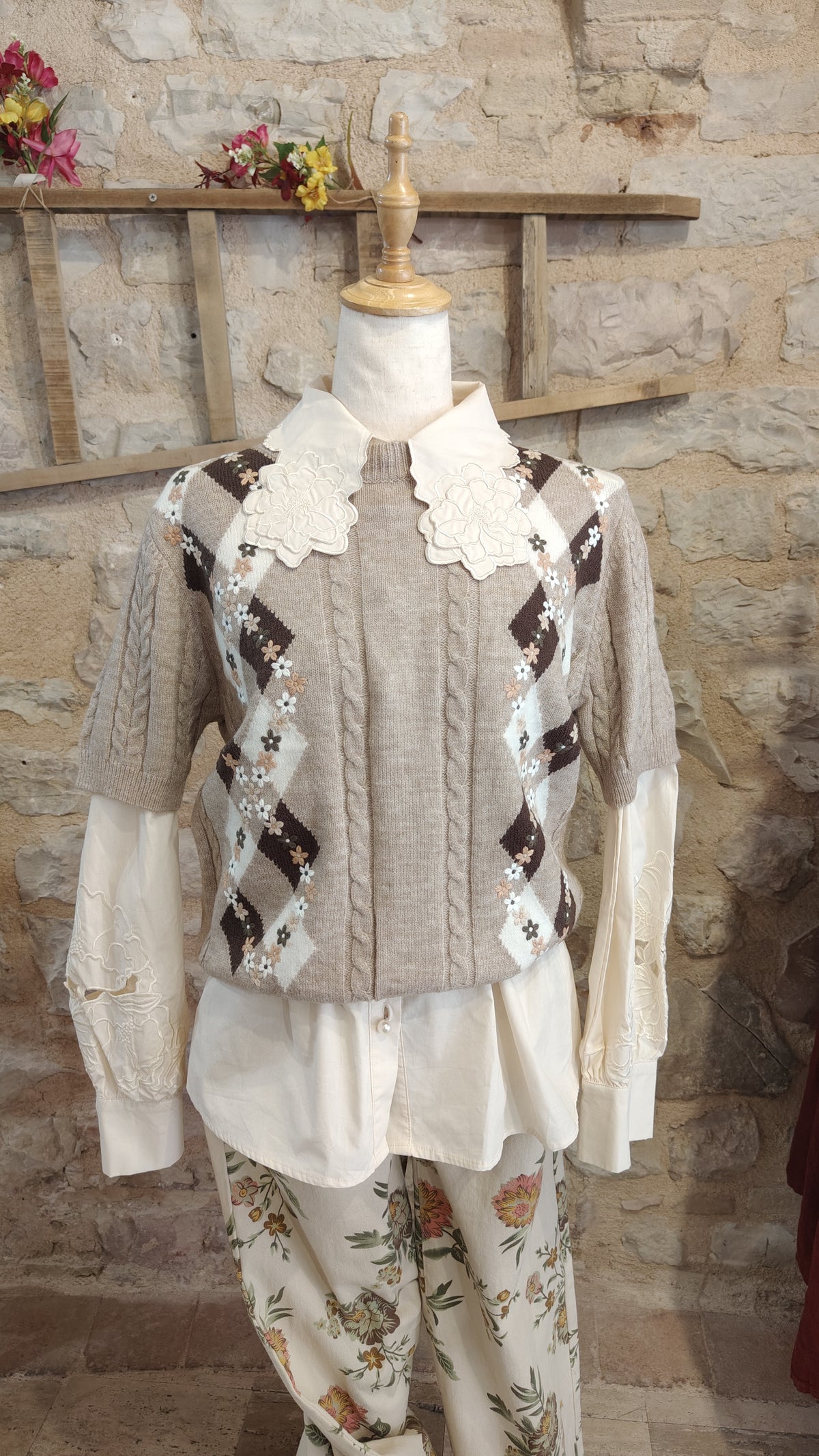Maglia cutie (beige)