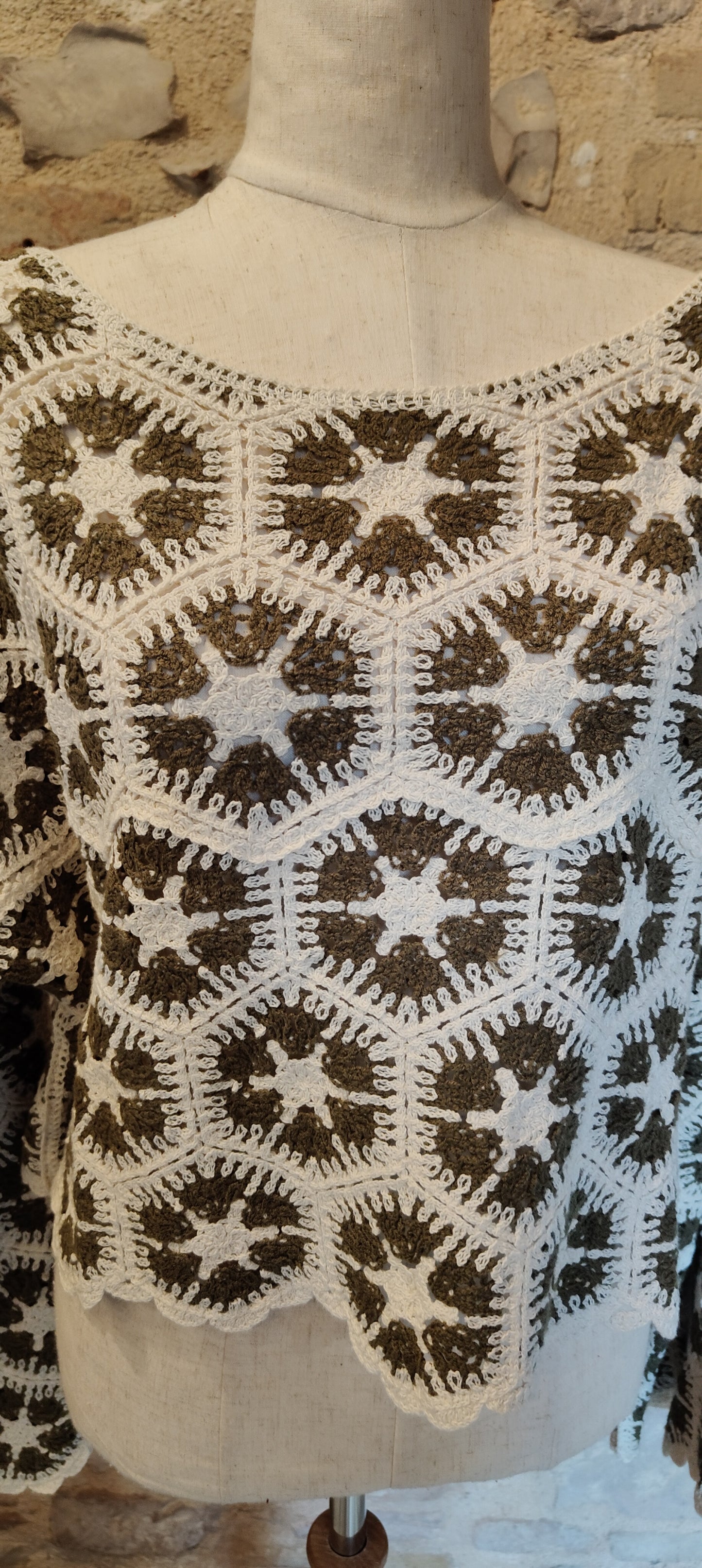 Maglia crochet verde