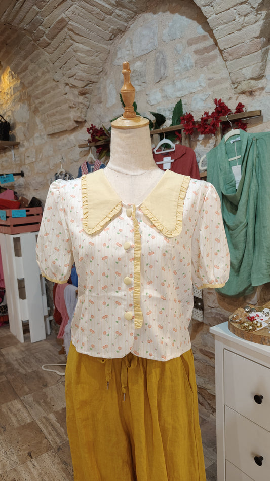Camicia cottagecore ciliegie