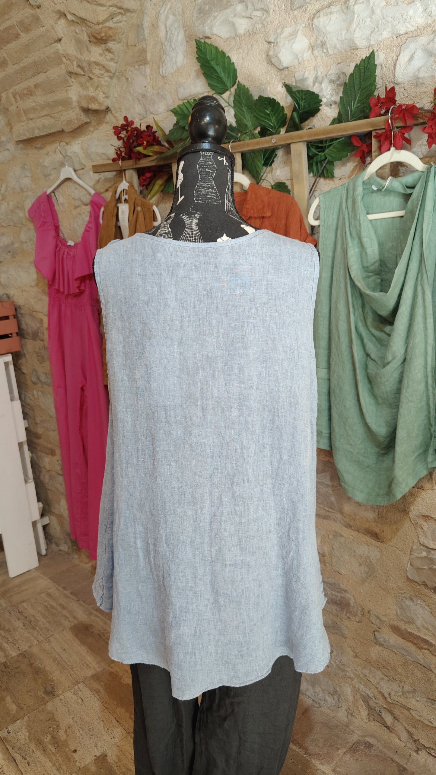 Maglia sbracciata carta da zucchero