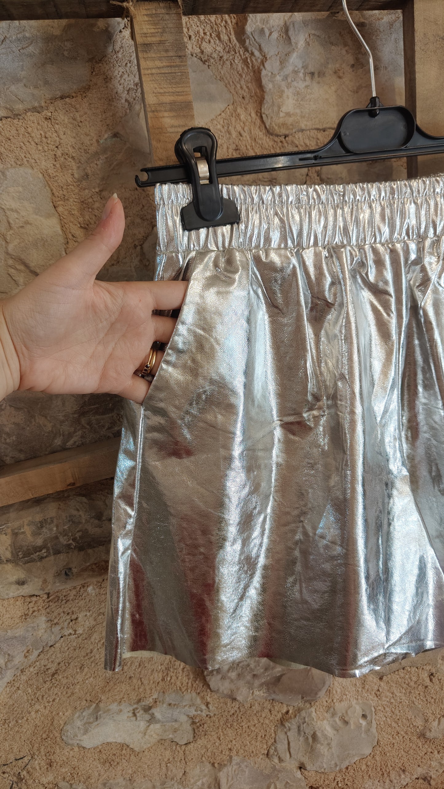 Shorts laminati argento