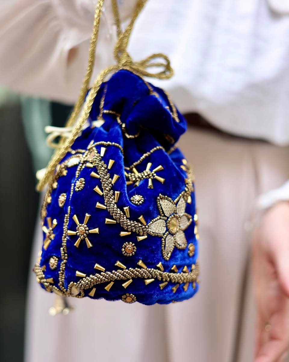 Secchiello gioiello blu