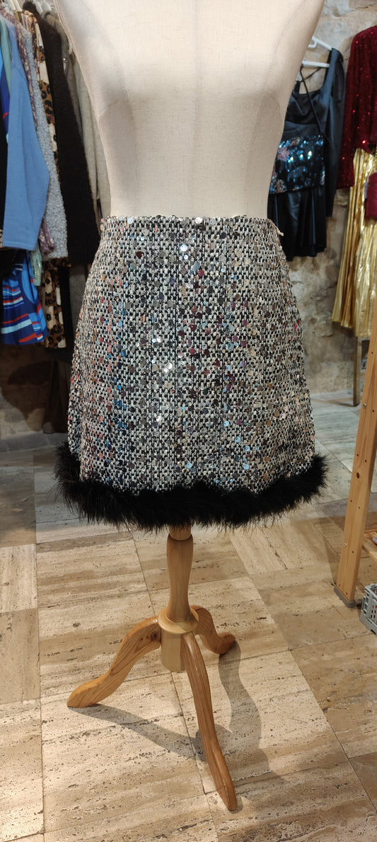 Gonna paillettes e pelo