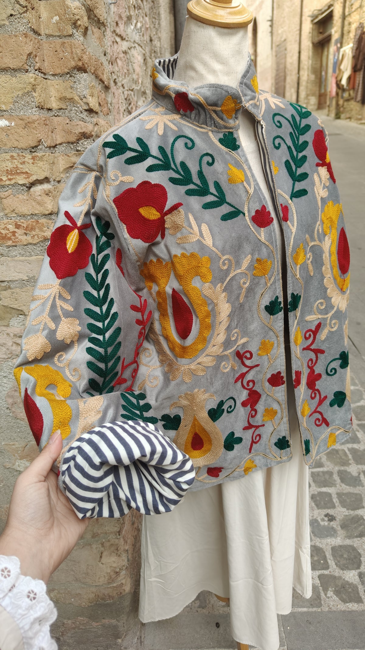 Kimono Suzani grigio