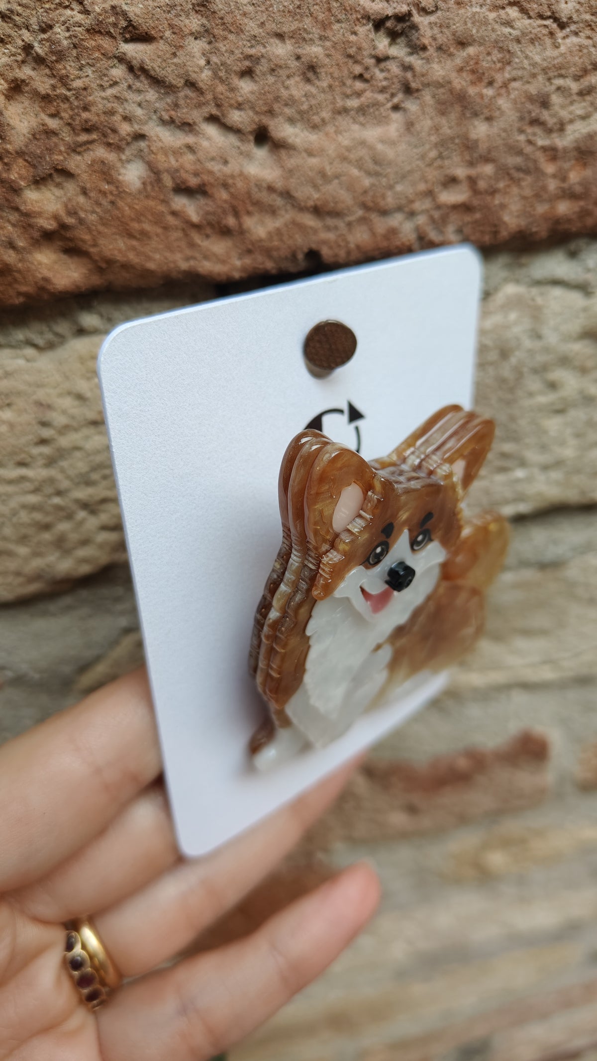 Spilla doggo 3