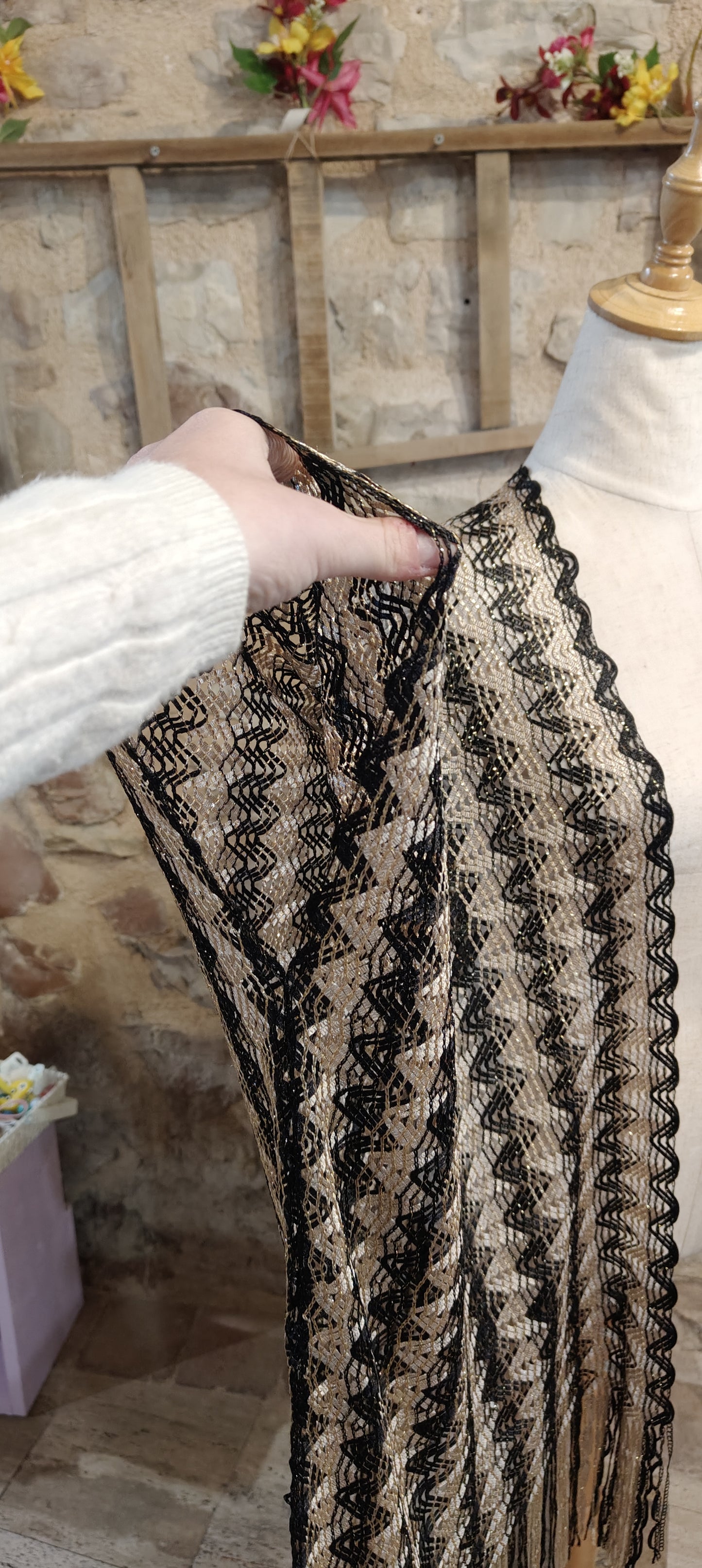 Poncho laccetti