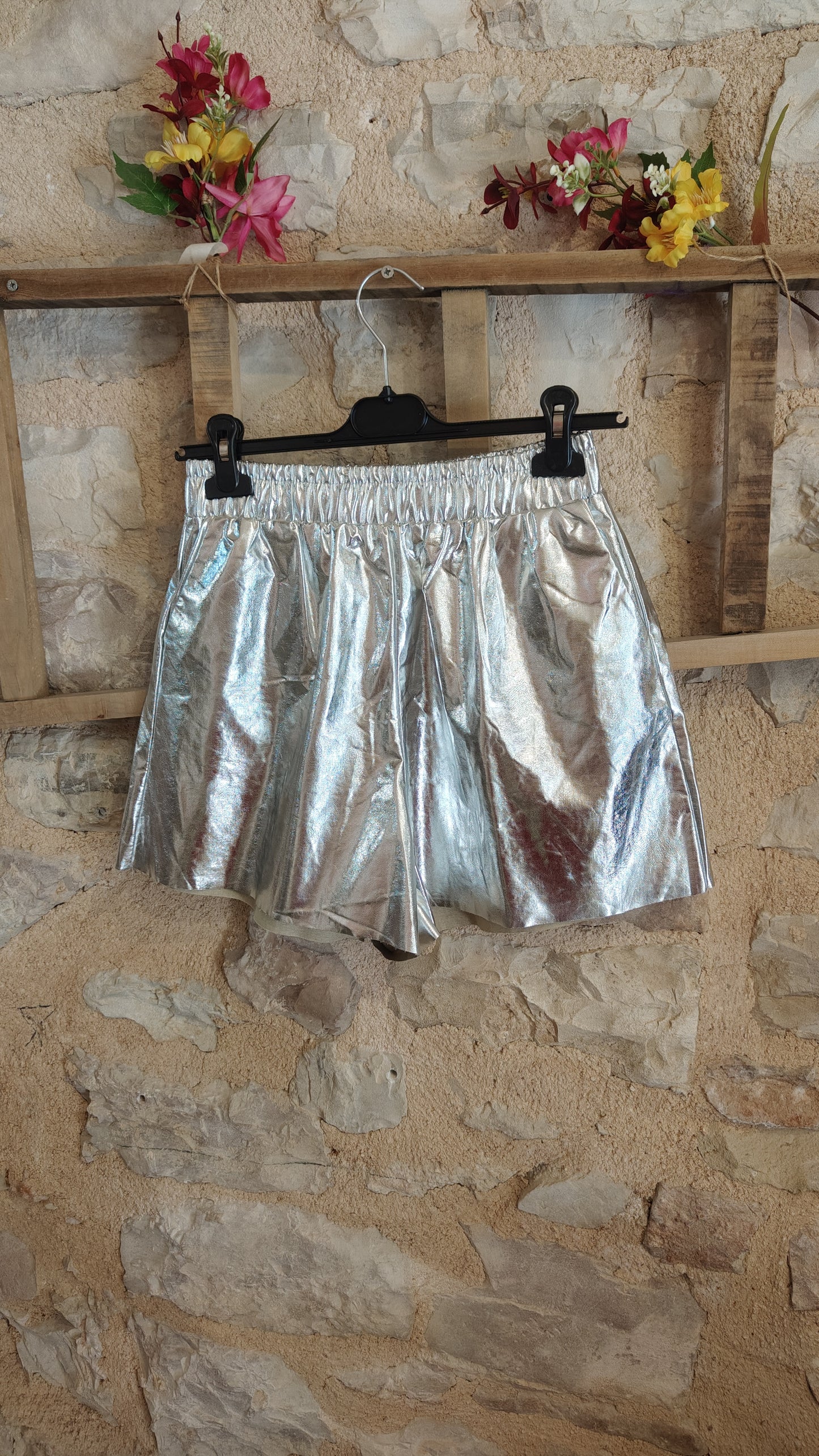 Shorts laminati argento