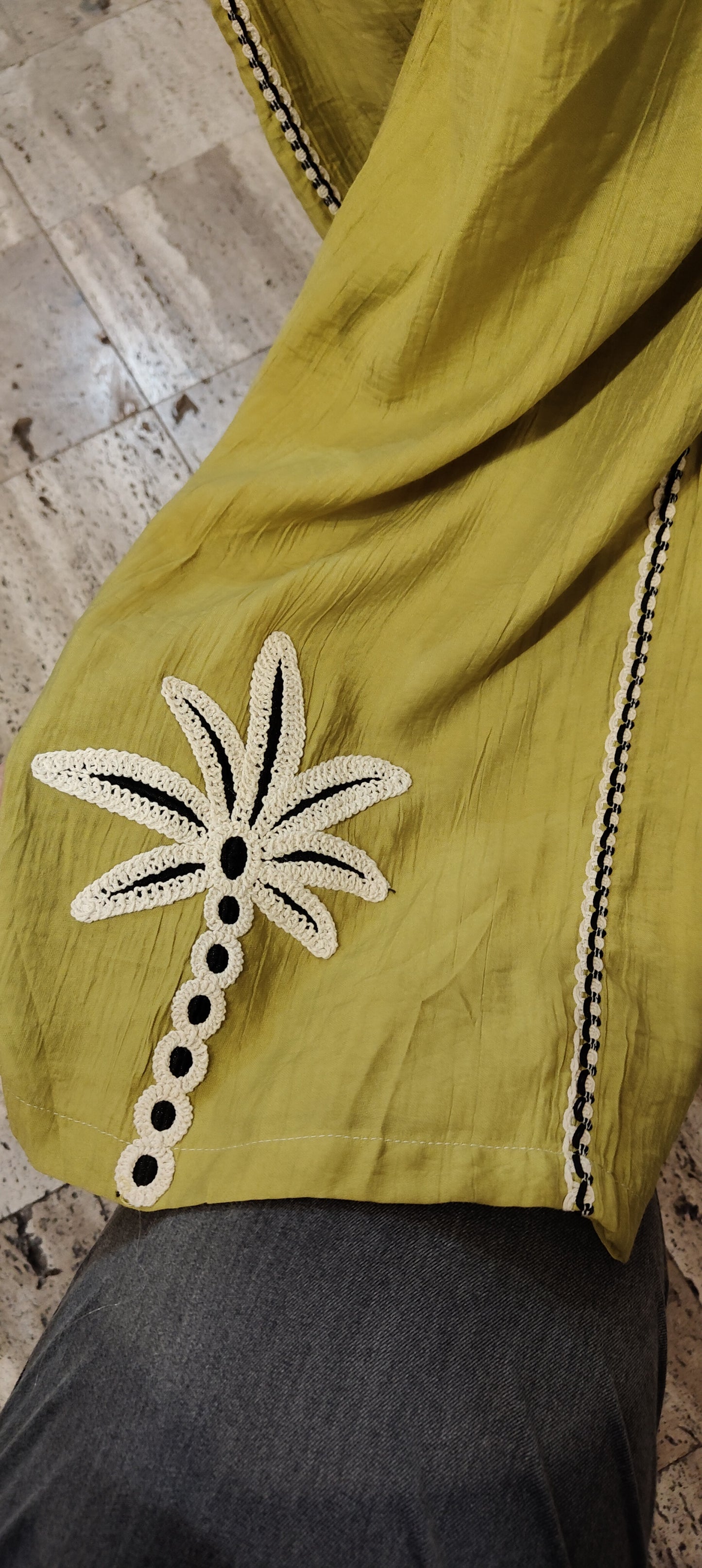 Pantaloni palma verde