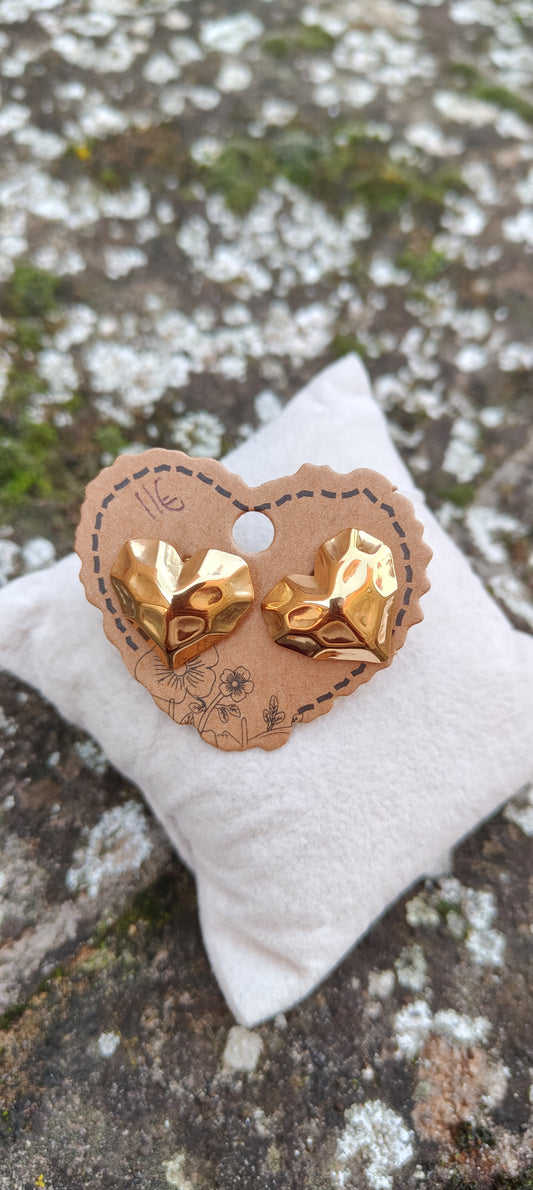 Orecchini cuore tridimensionale oro