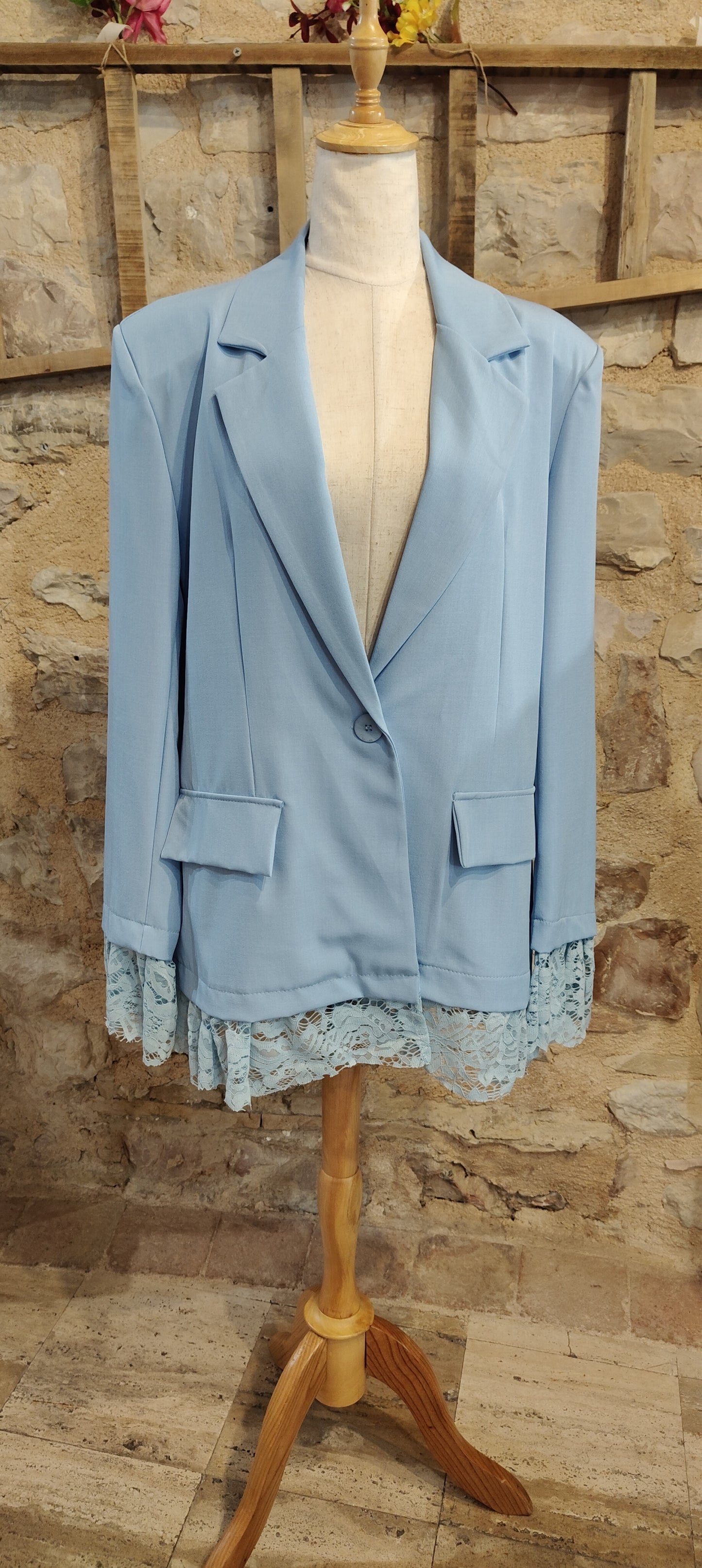 Blazer pizzo celeste
