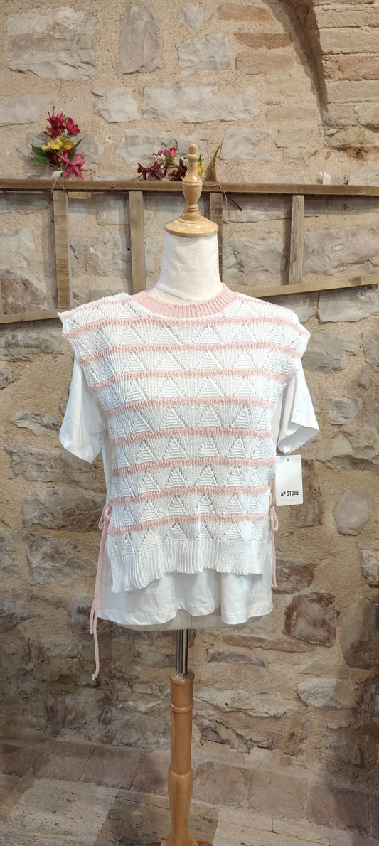 T-shirt con gilet rosa