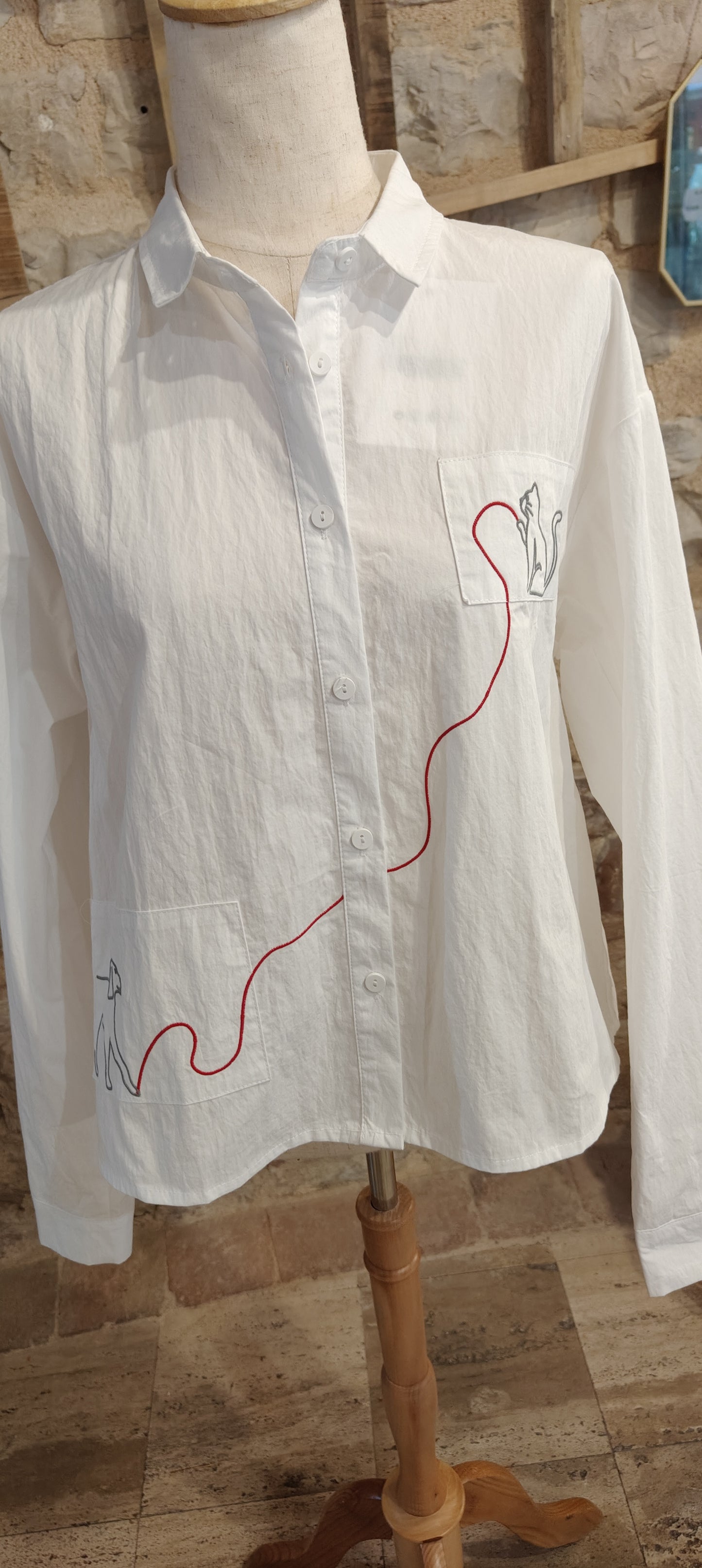 Camicia filo conduttore