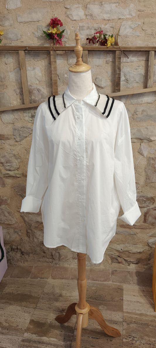 Camicia colletto frufru bianco