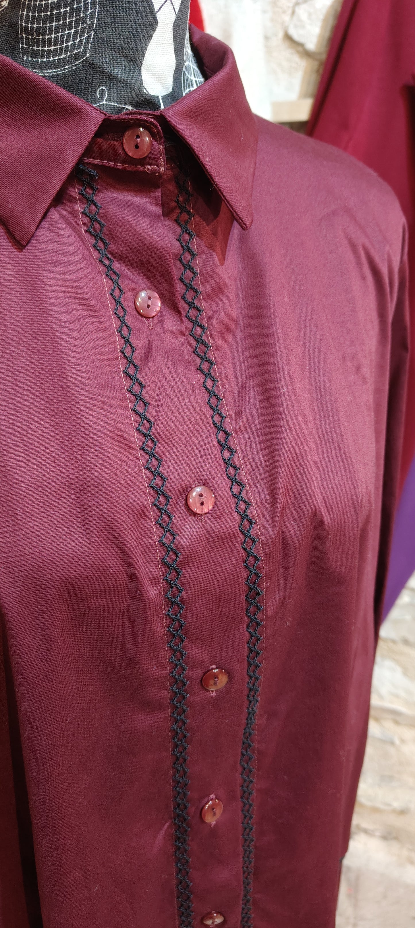 Camicia ricamata bordeaux