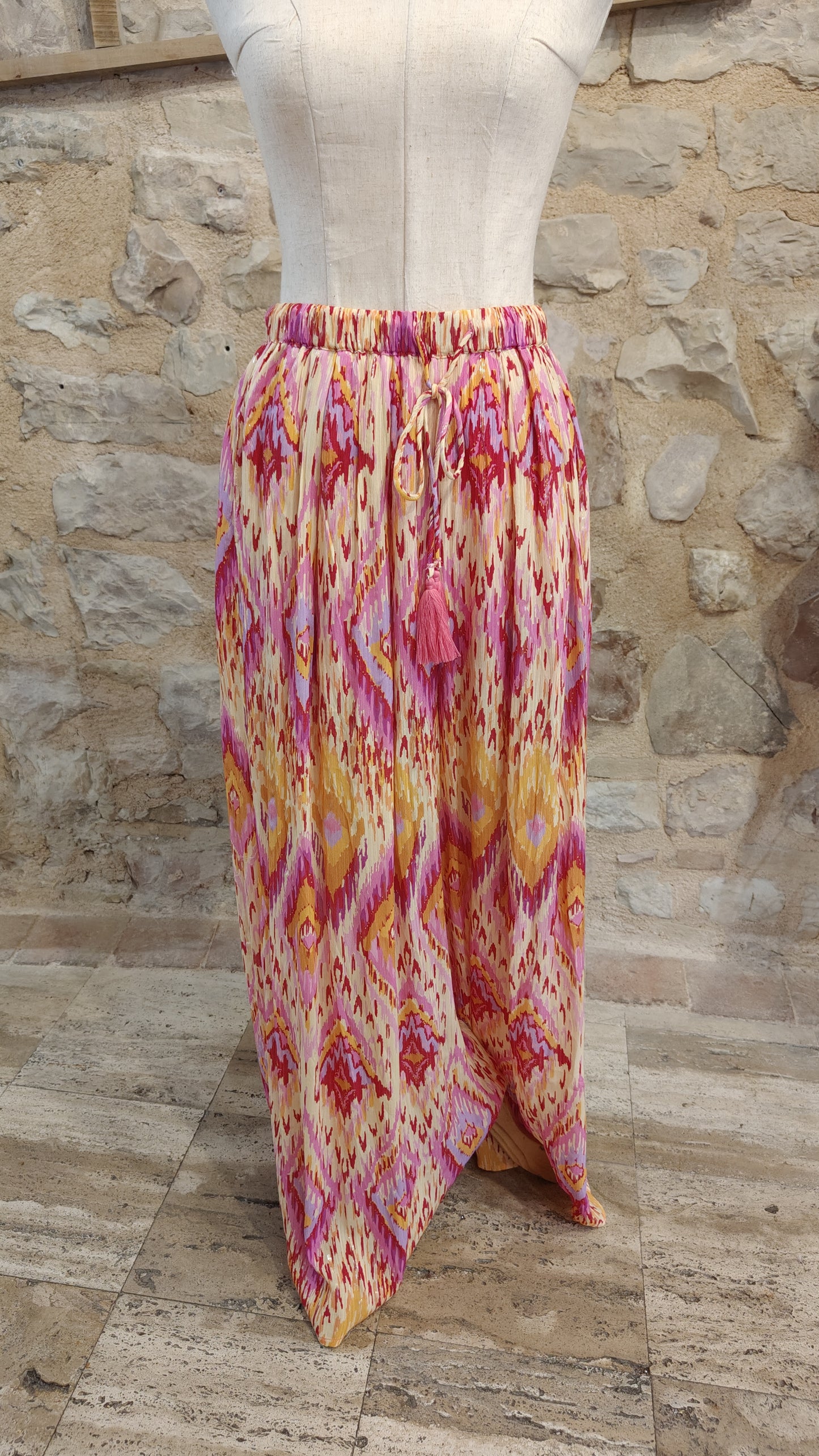 Pantaloni zig-zag