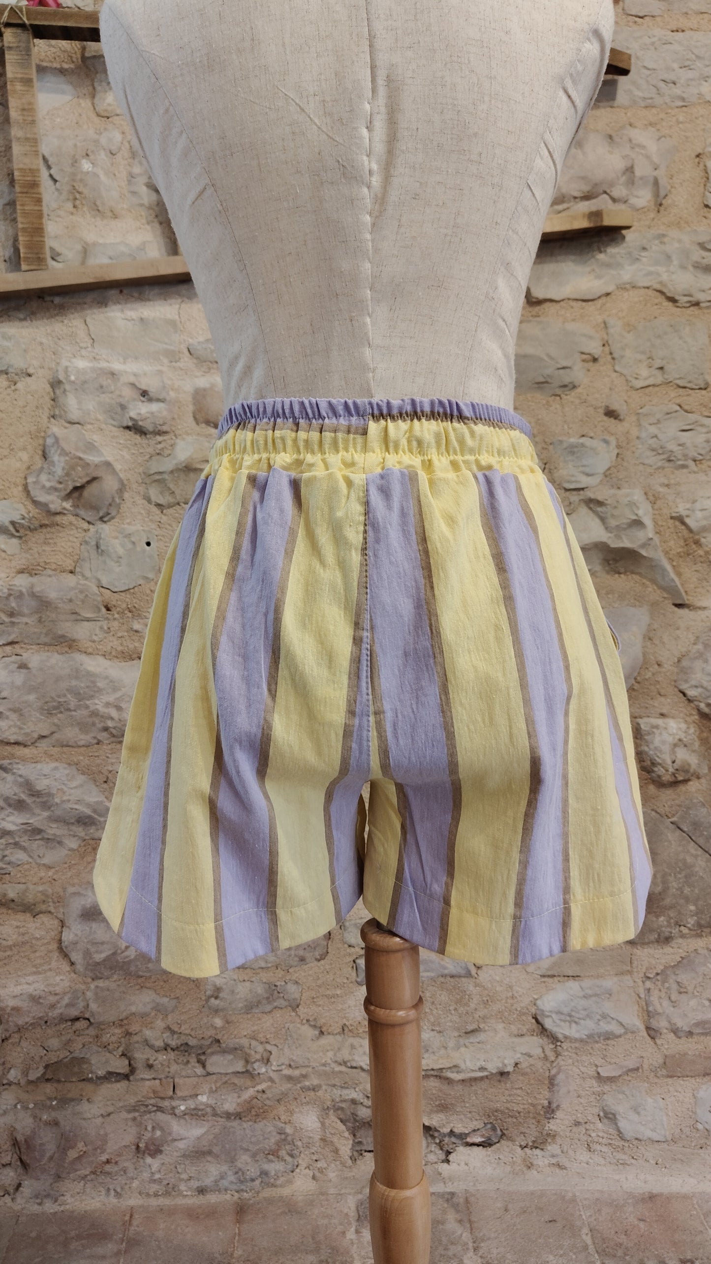 Shorts righe