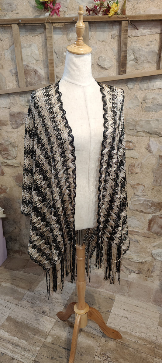 Poncho laccetti