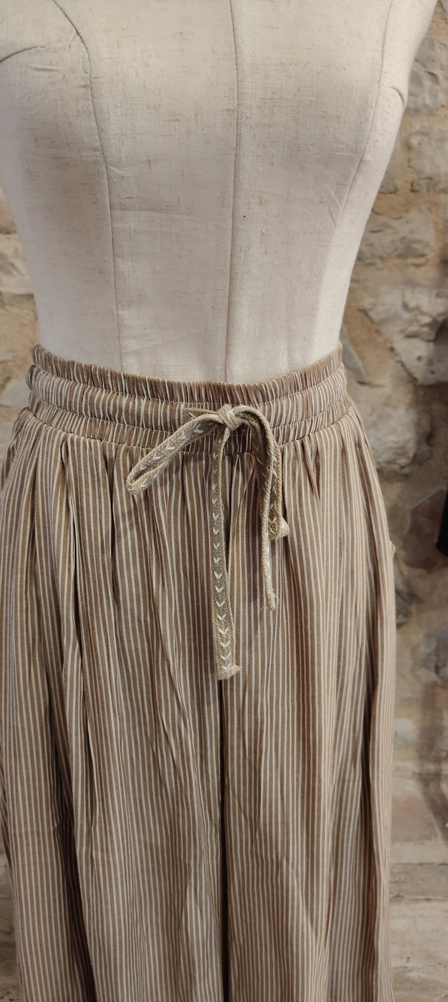 Pantaloni righette senape