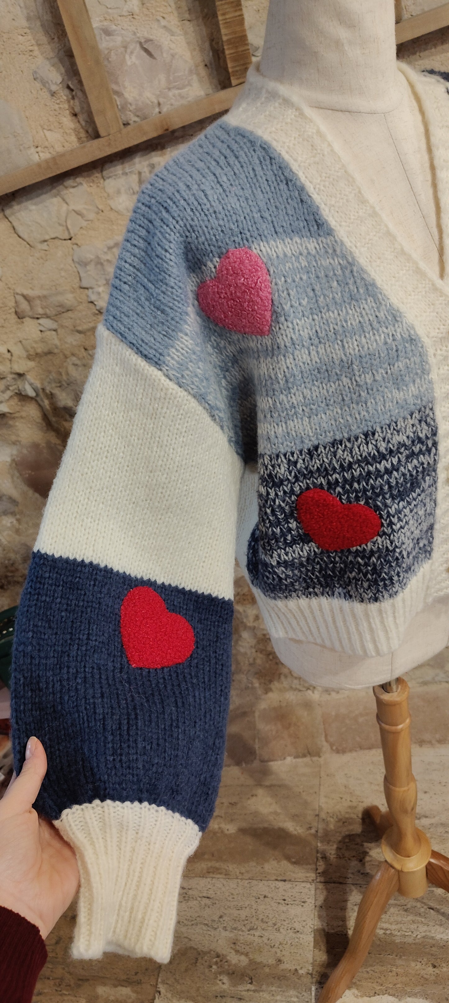 Cardigan cuoricini blu