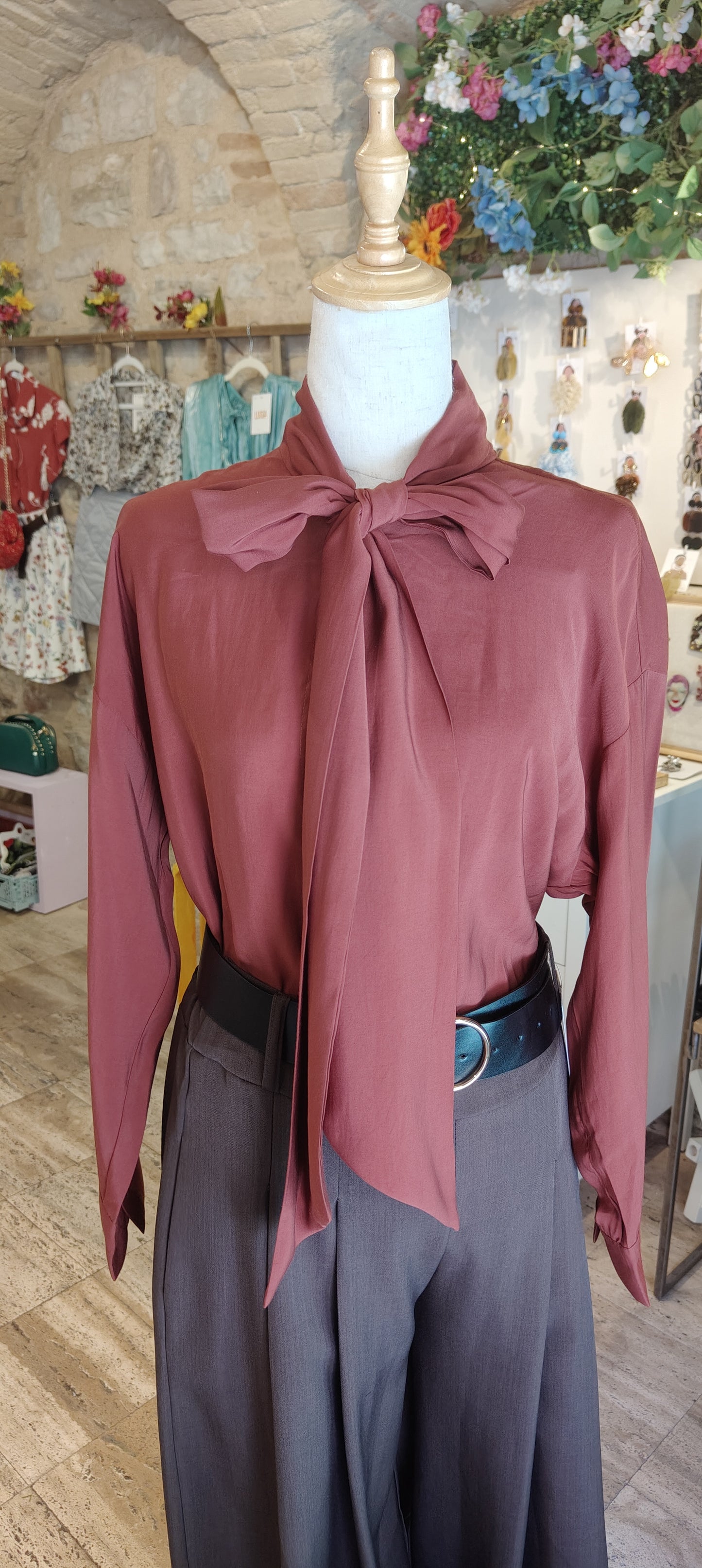 Camicia con fiocco