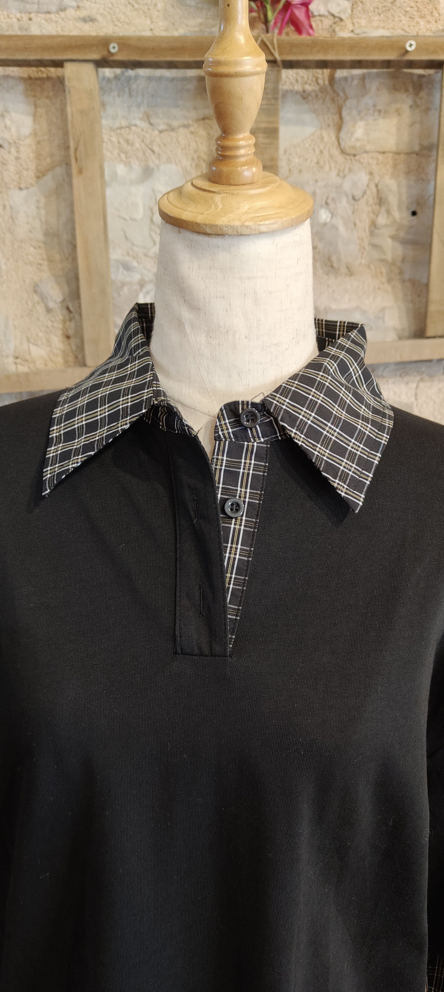 Maglia camicia nera