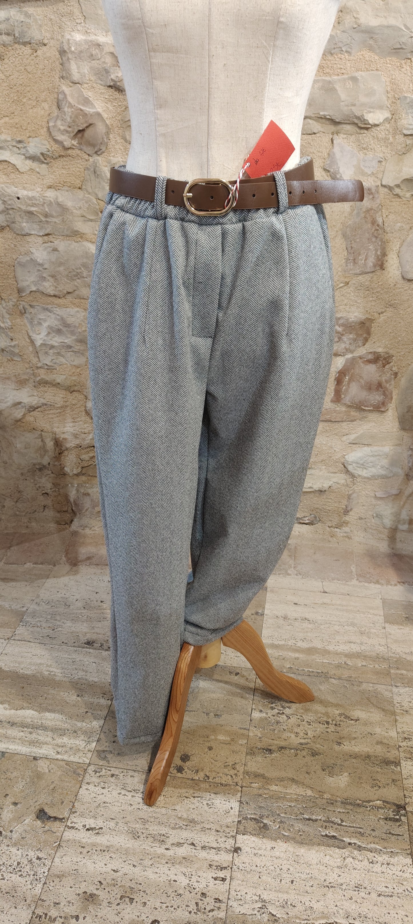 Pantaloni tweed