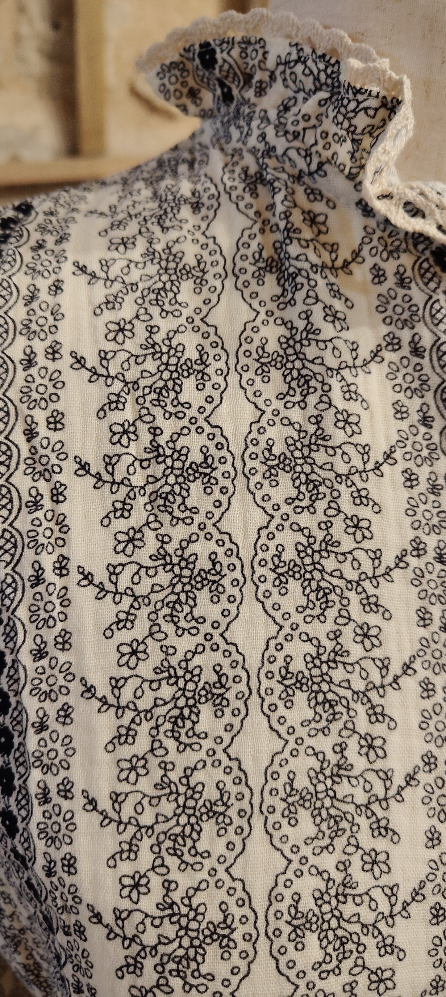 Camicetta ghirigori blu