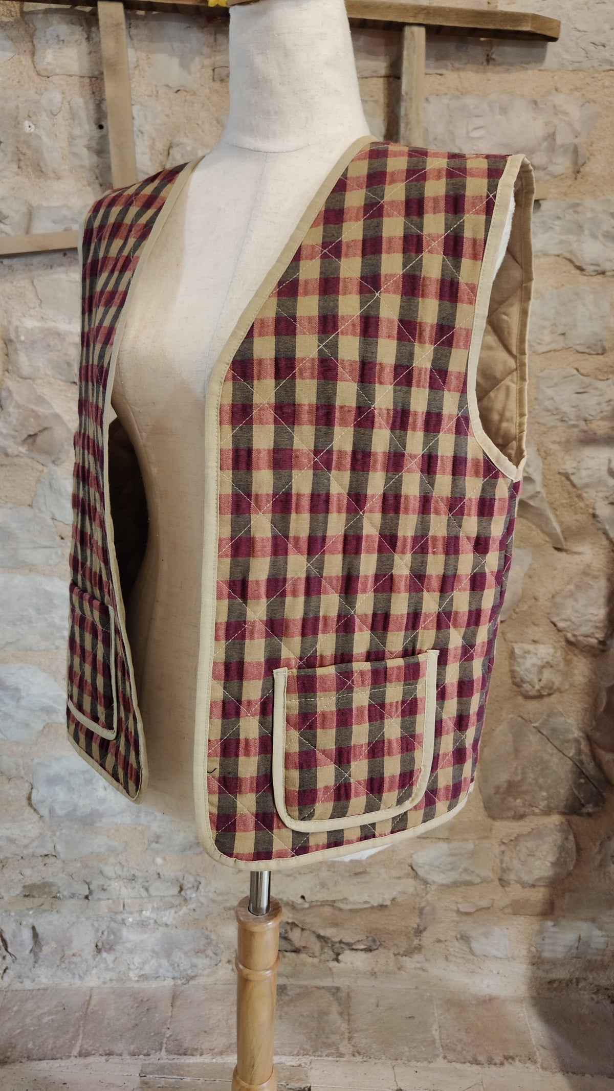 Gilet scacchetti (beige)