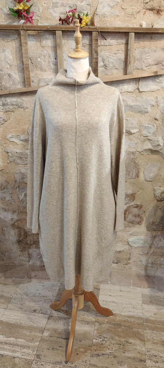 Abito maglione panna