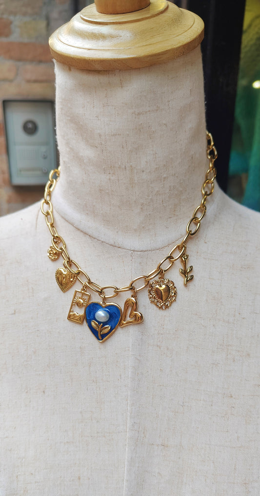 Collana cuori blu