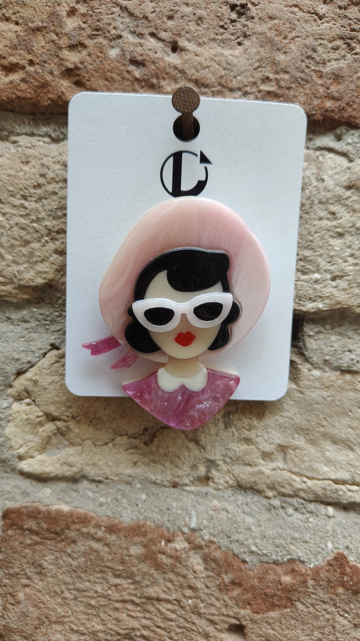 Spilla signorina 7