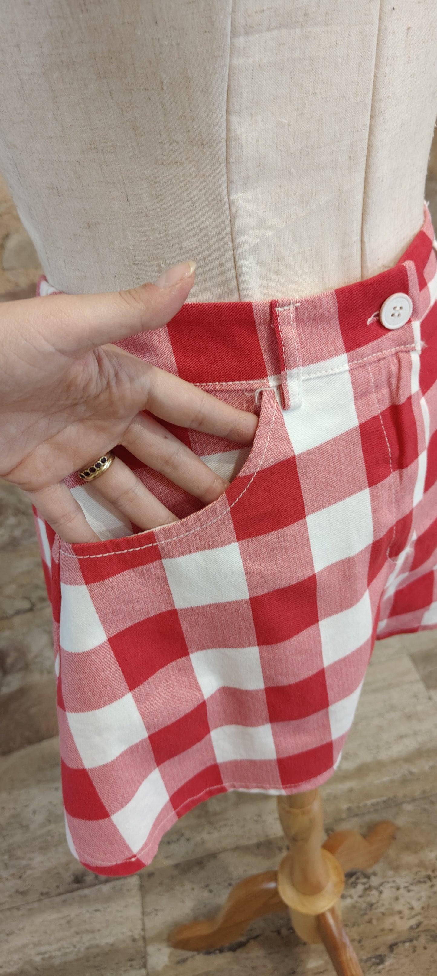 Shorts quadrotti